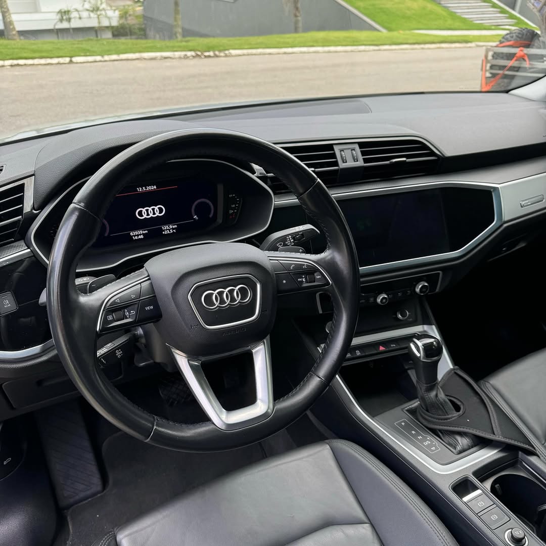 Imagem do Carro 9