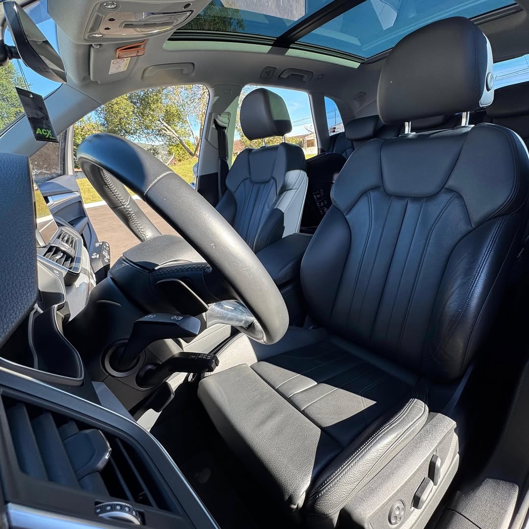 Imagem do Carro 8
