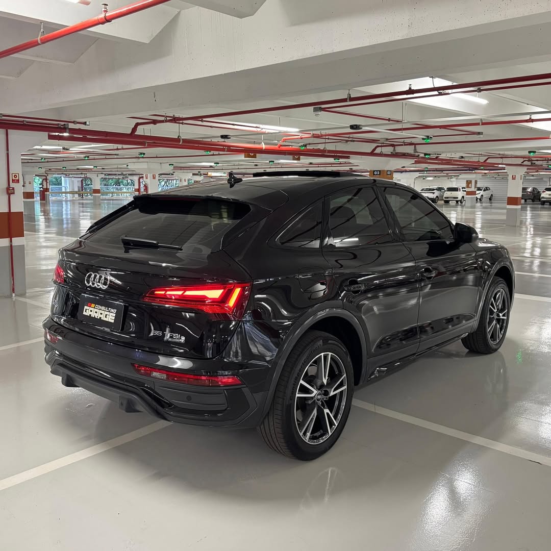 Audi Q5 Sportback Performance Black Quattro 2024 à venda em Brasília, District Federal, Brazil - Foto 4