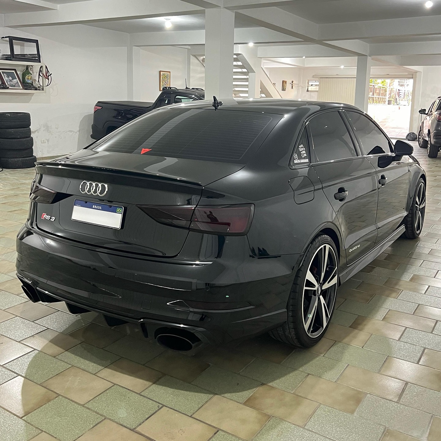 Imagem do Carro 5