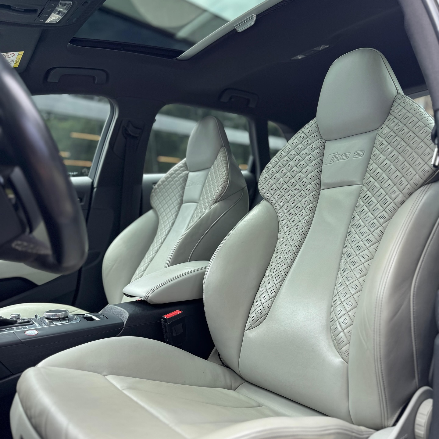 Imagem do Carro 9