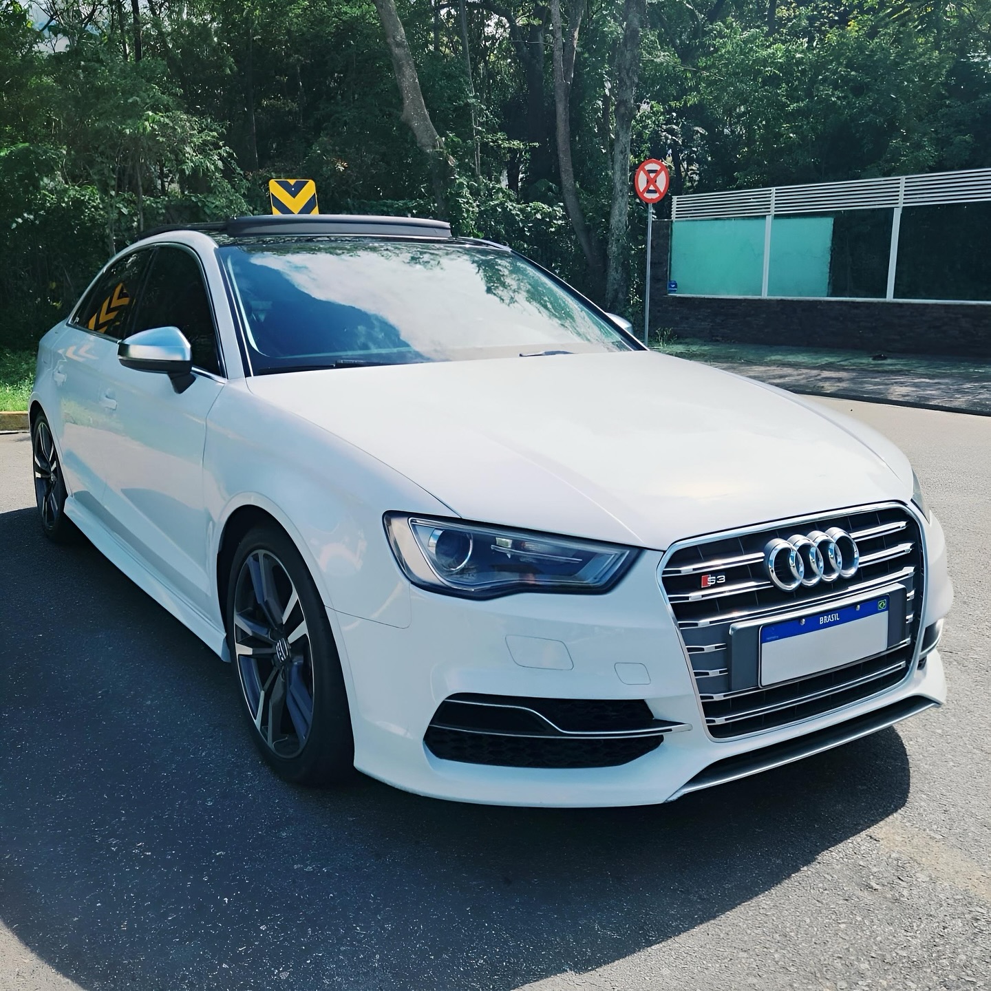 Imagem do Carro 2