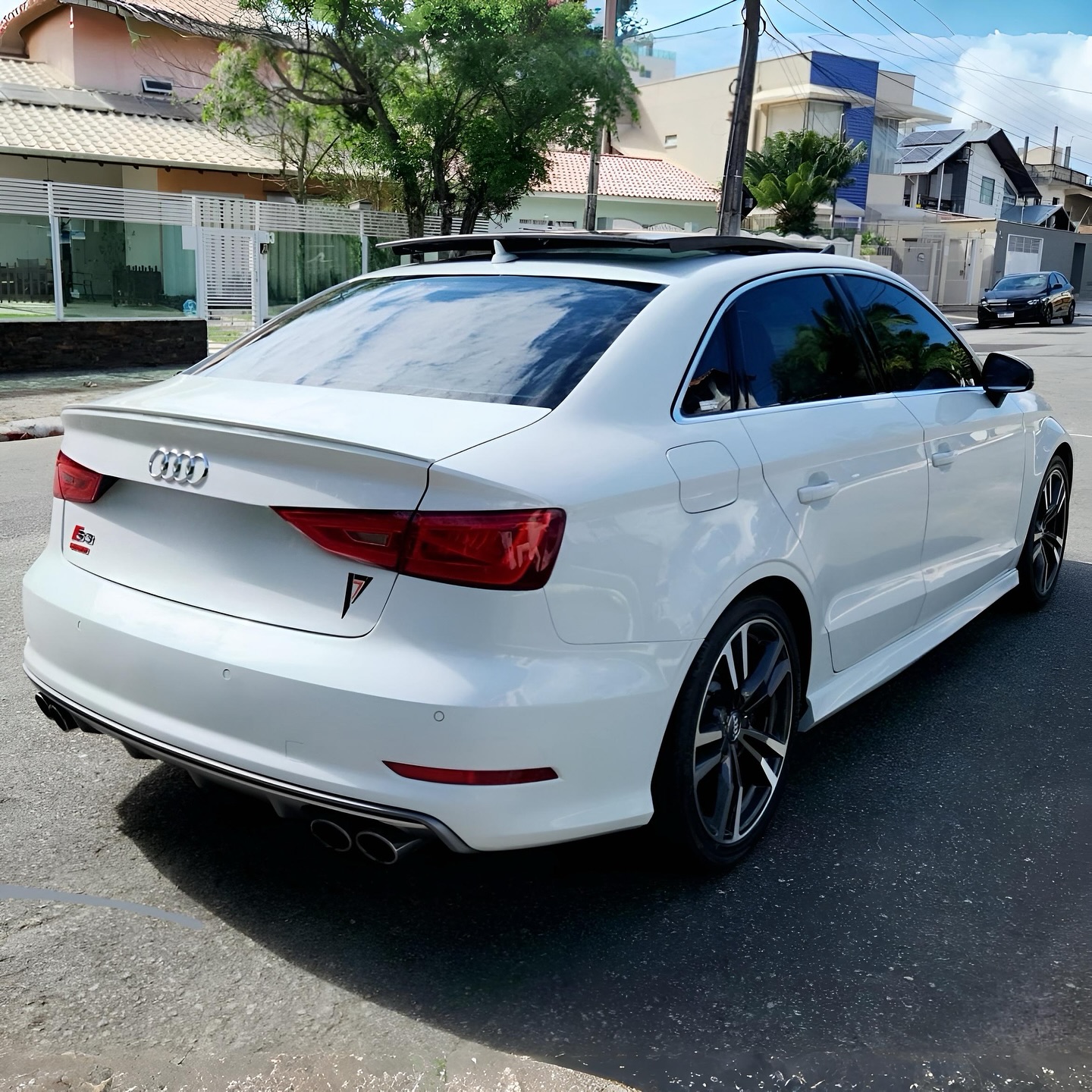 Imagem do Carro 4