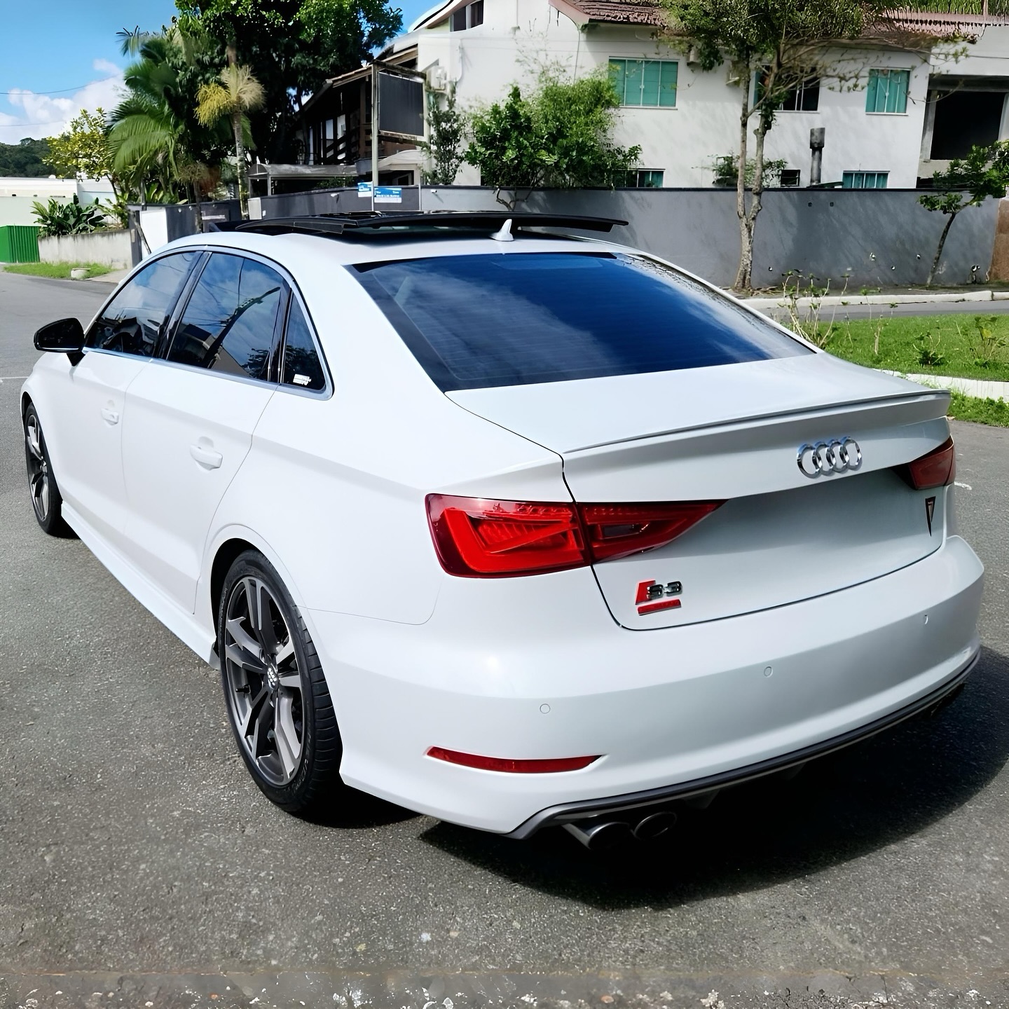Imagem do Carro 5