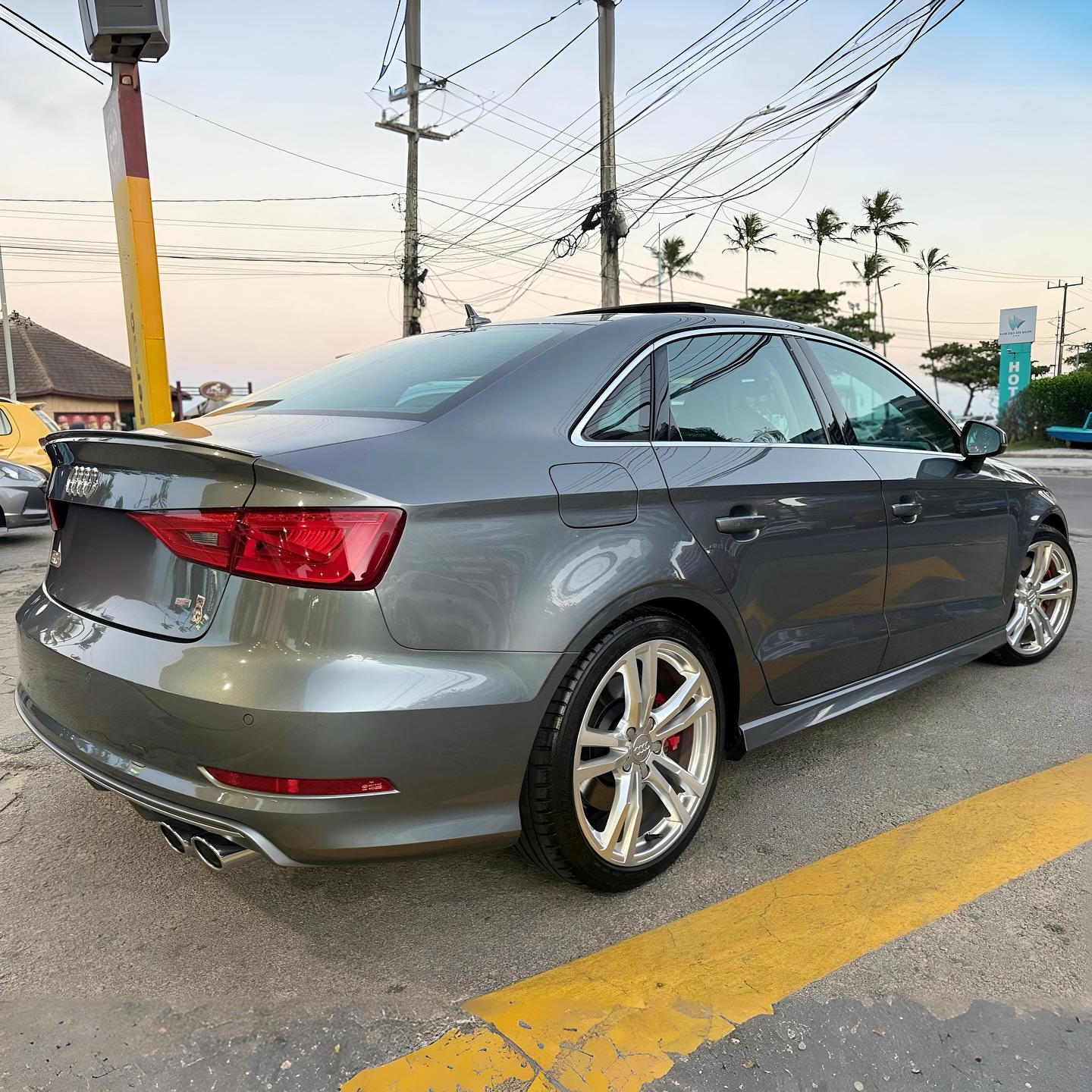 Imagem do Carro 5
