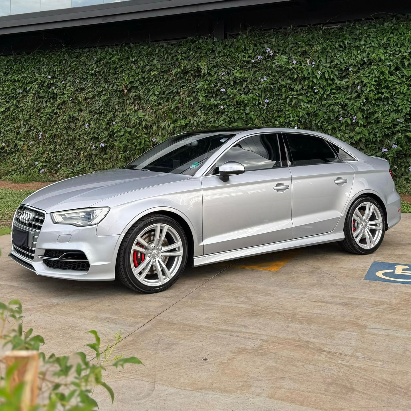 Imagem do Carro 2