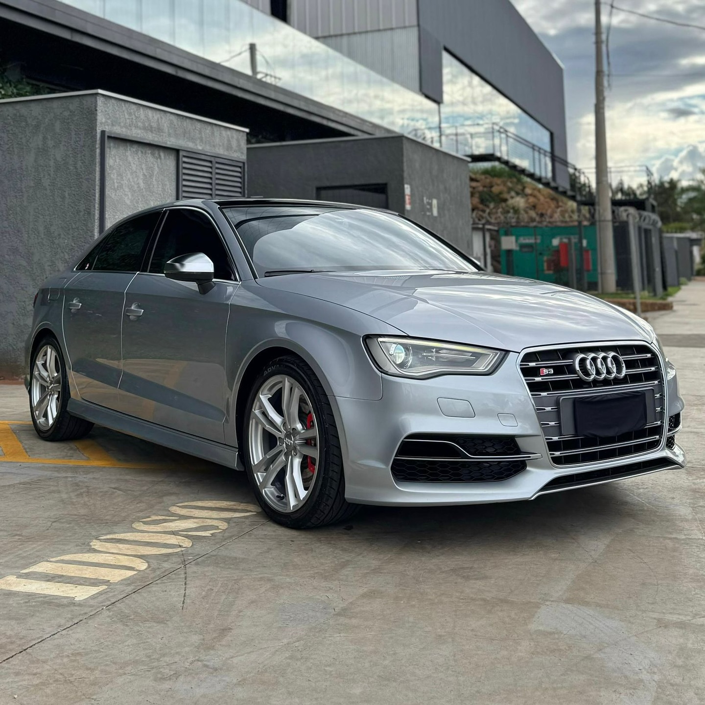 Imagem do Carro 6