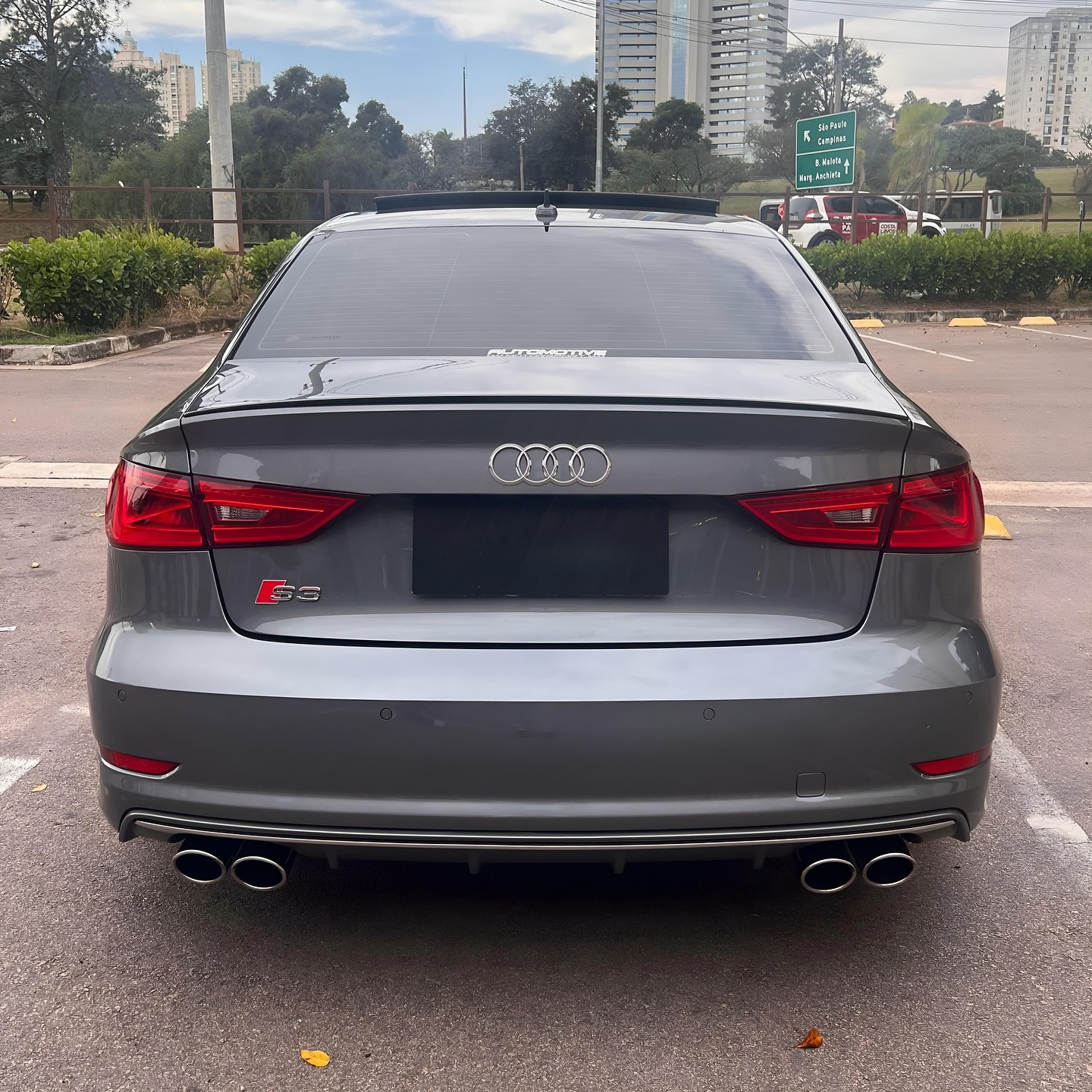 Imagem do Carro 4