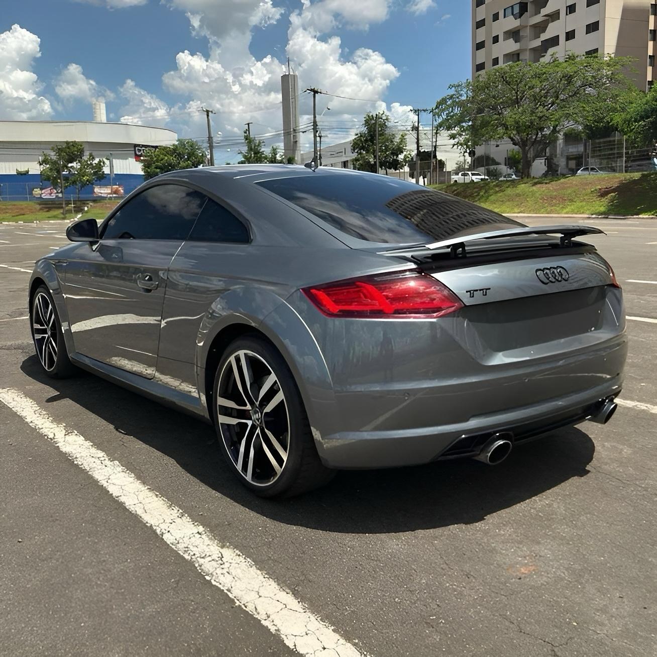 Imagem do Carro 7