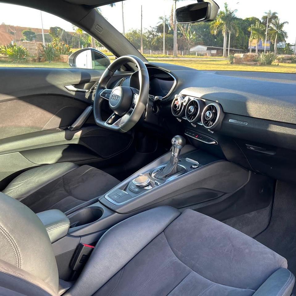 Imagem do Carro 8
