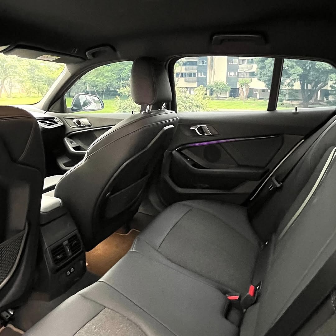 Imagem do Carro 10
