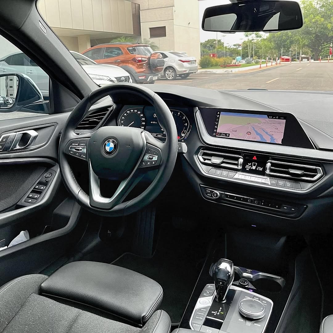 Imagem do Carro 8