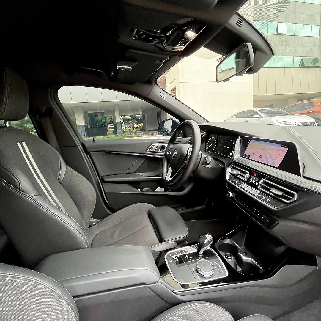 Imagem do Carro 9