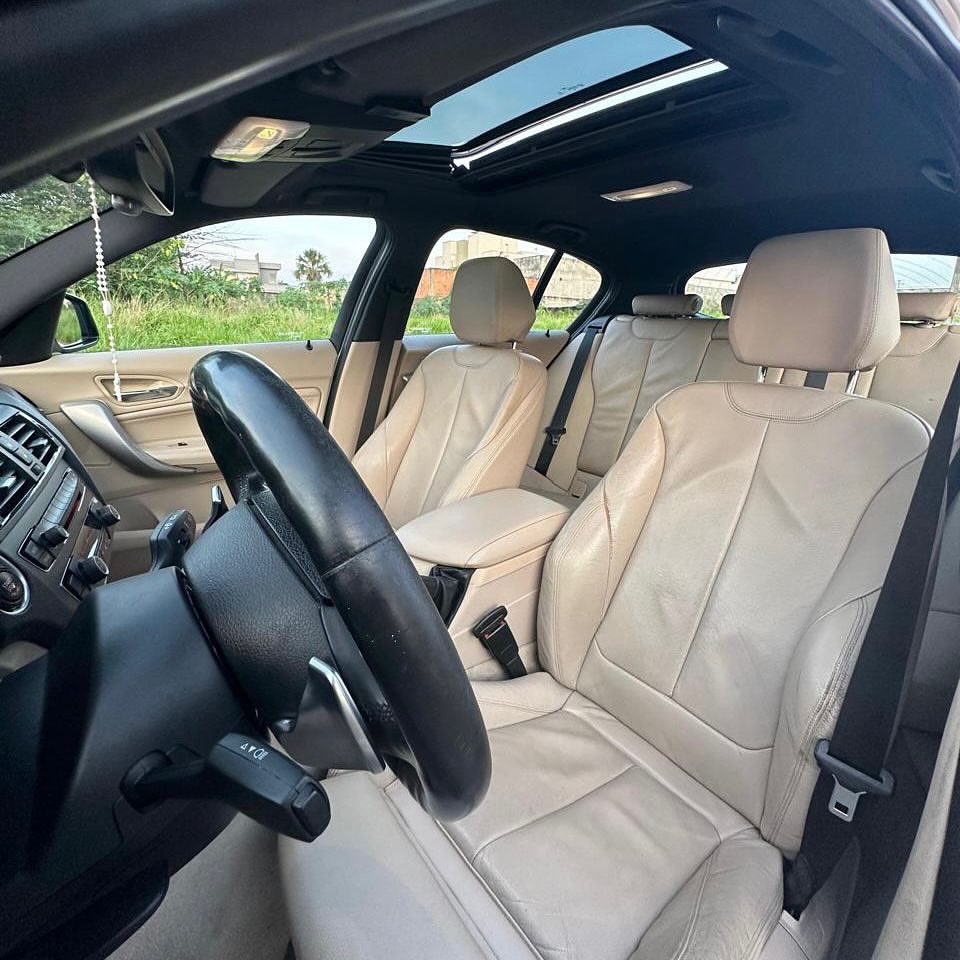 Imagem do Carro 9
