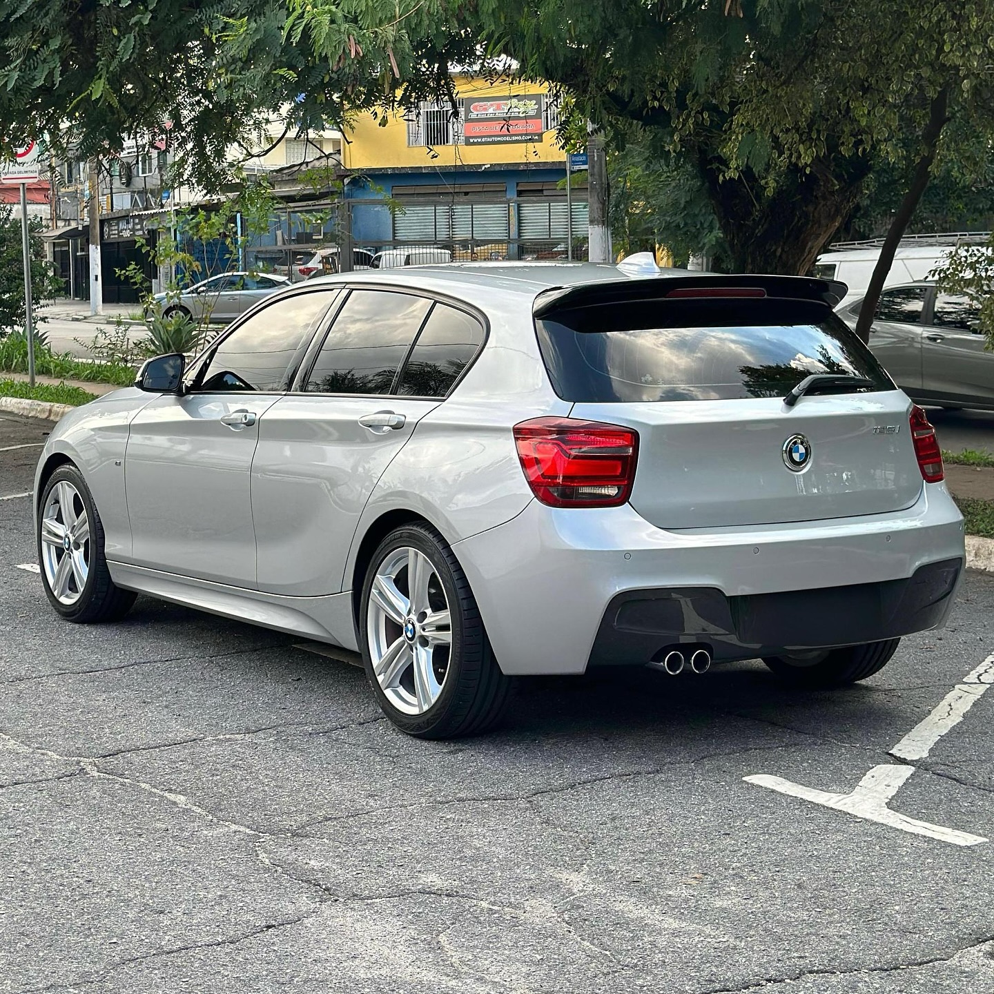 Imagem do Carro 5
