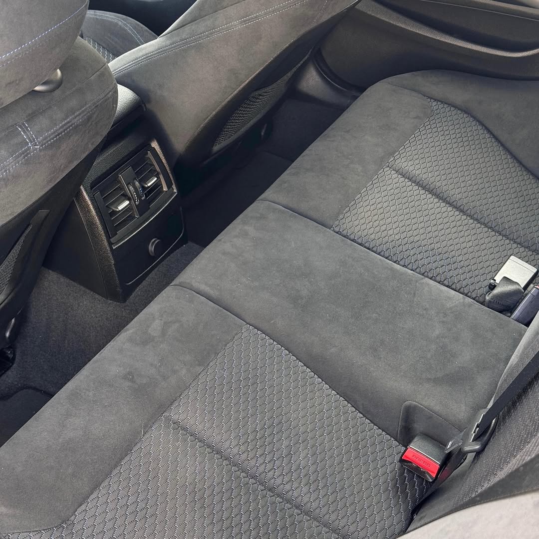 Imagem do Carro 8