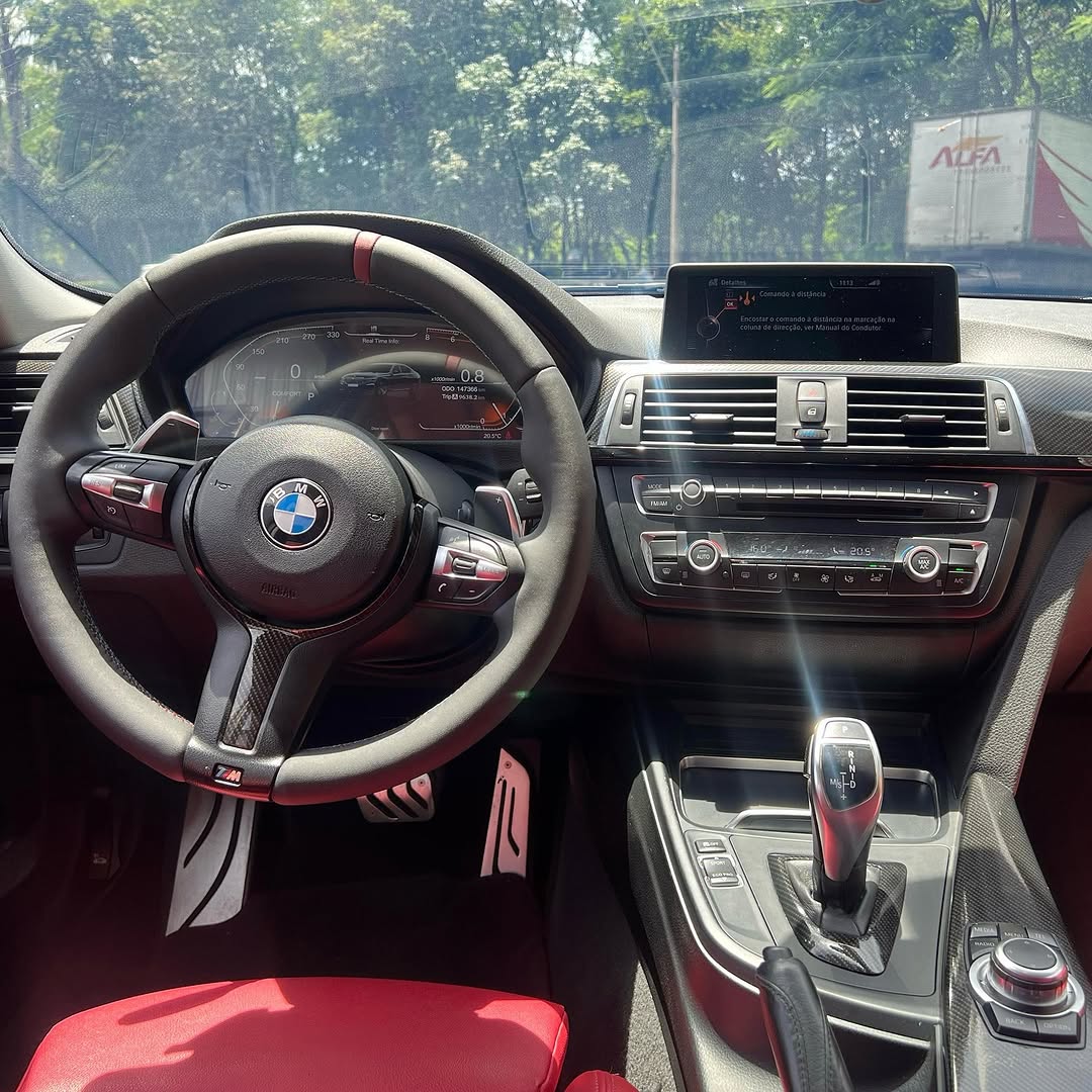 Imagem do Carro 8