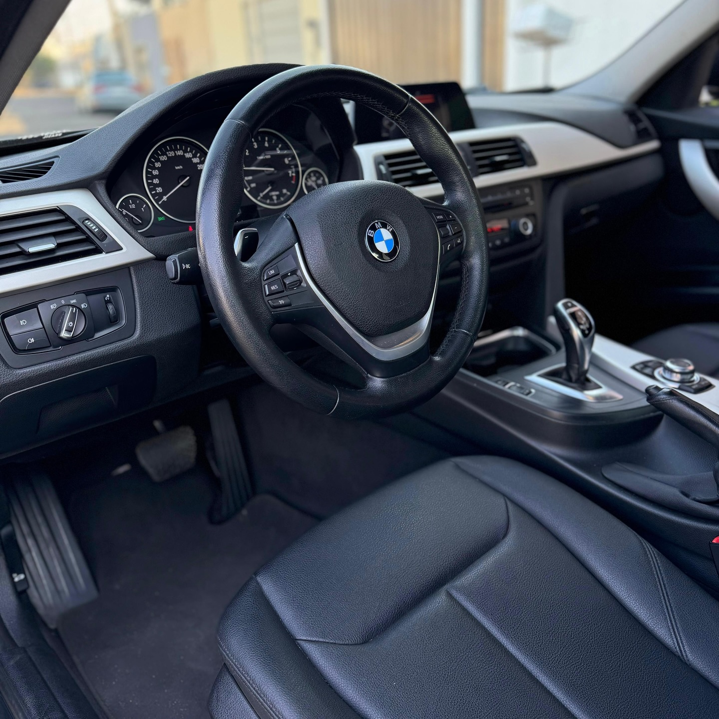 Imagem do Carro 8