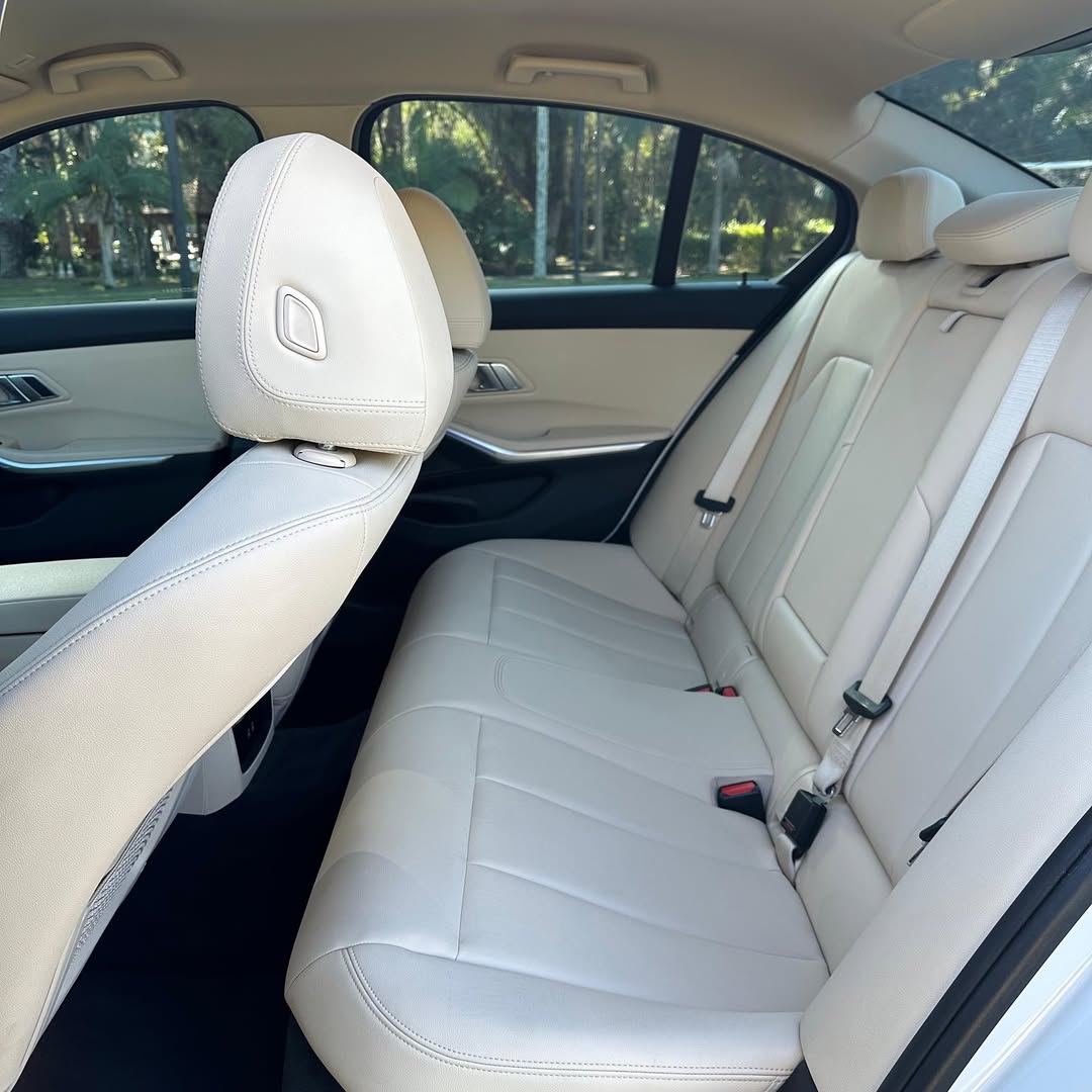 Imagem do Carro 10