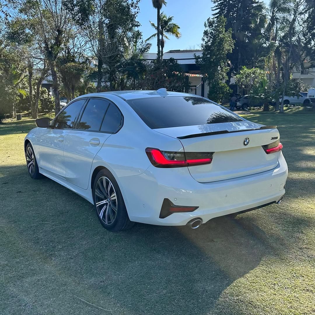 Imagem do Carro 3