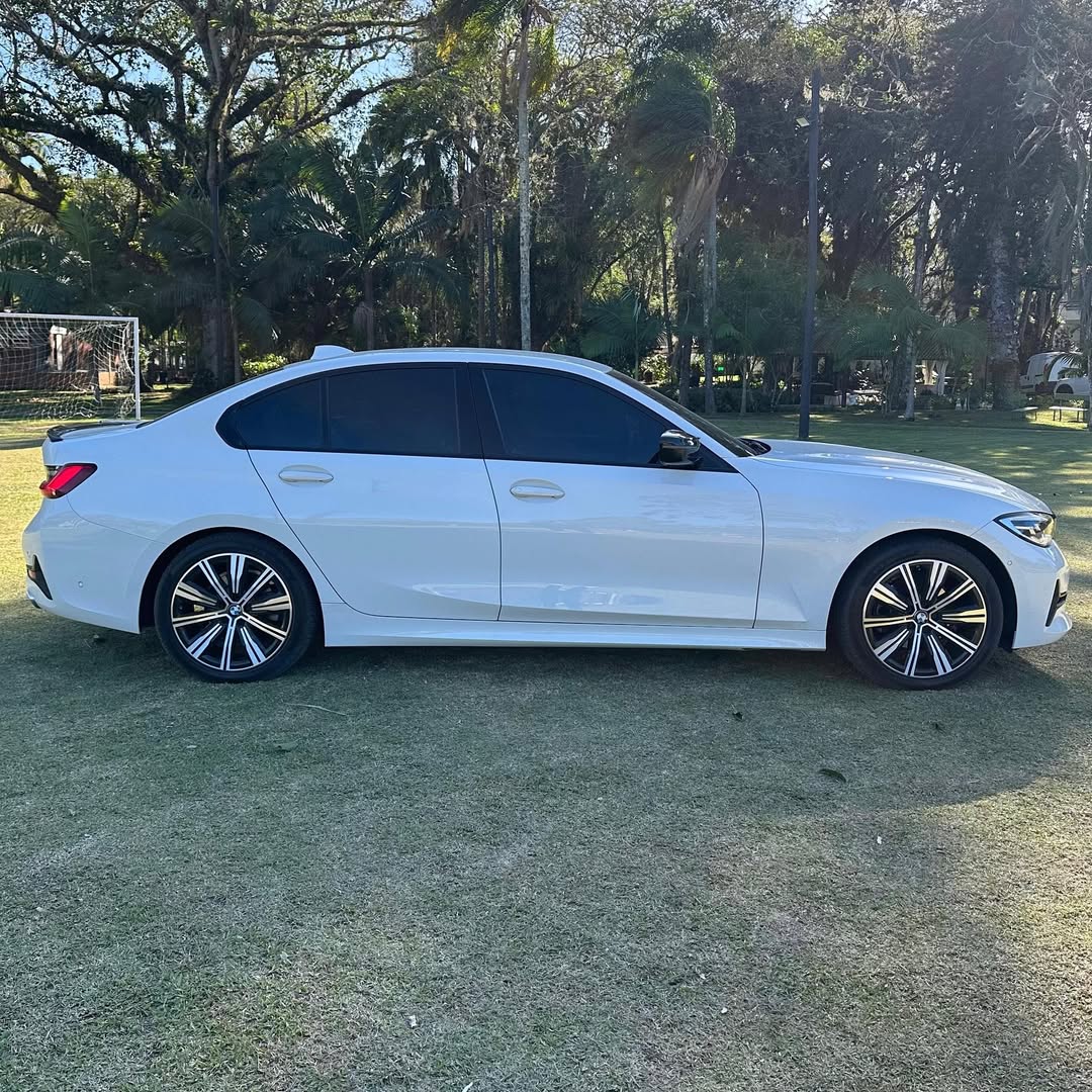 Imagem do Carro 4