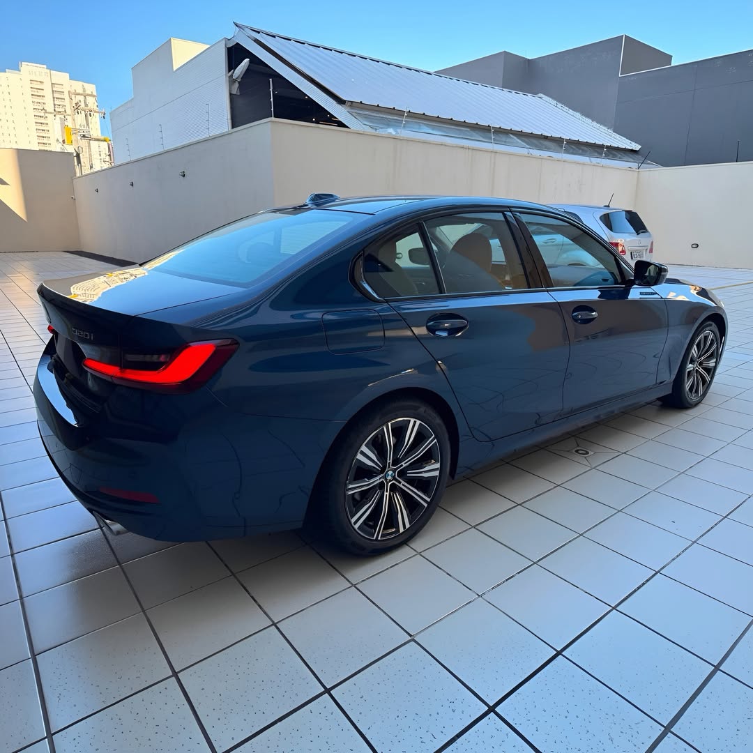BMW 320i GP 23/23 32.000km à venda em Ceará - Foto 4