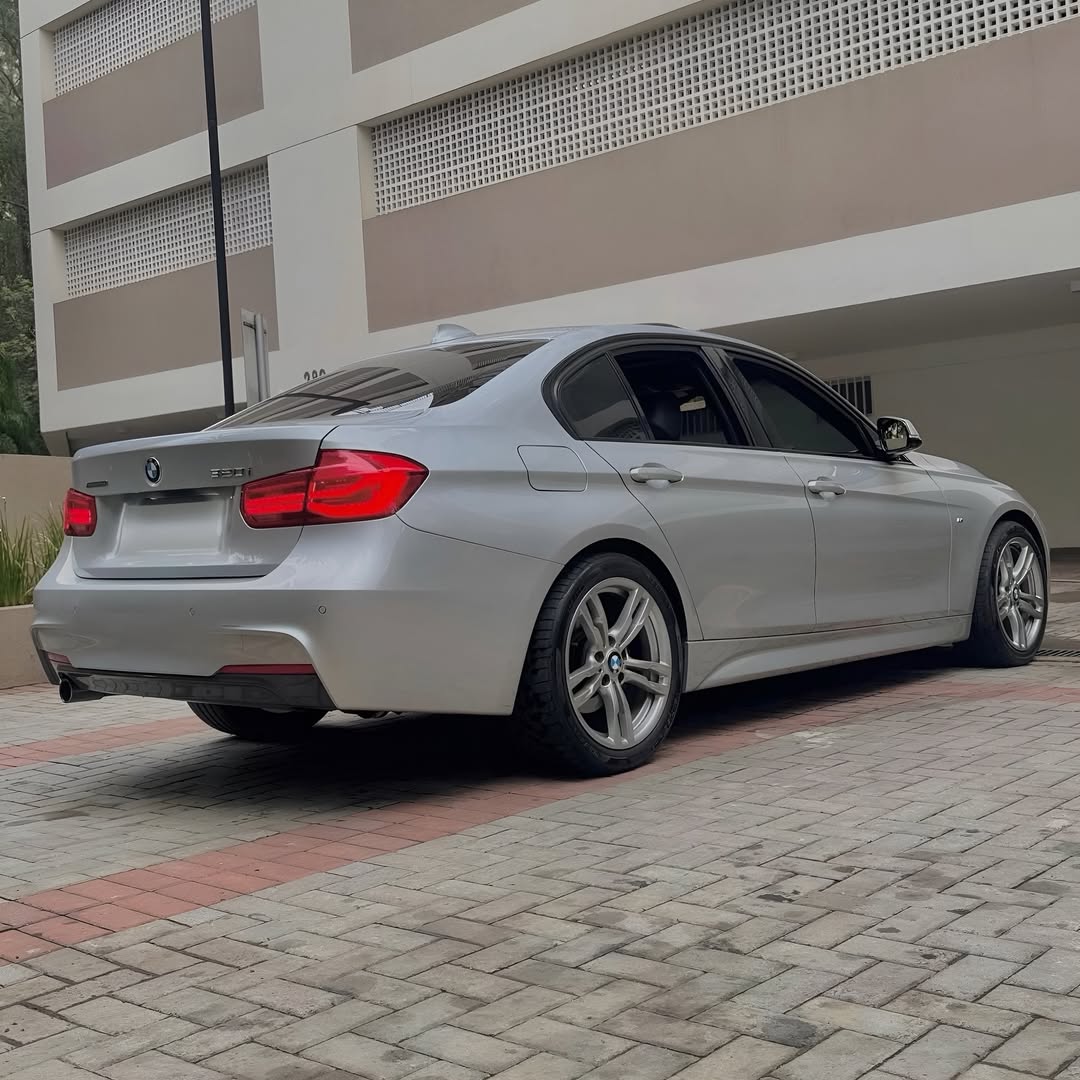Bmw 320i M Sport 16/16 à venda em São Paulo, Brazil - Foto 3