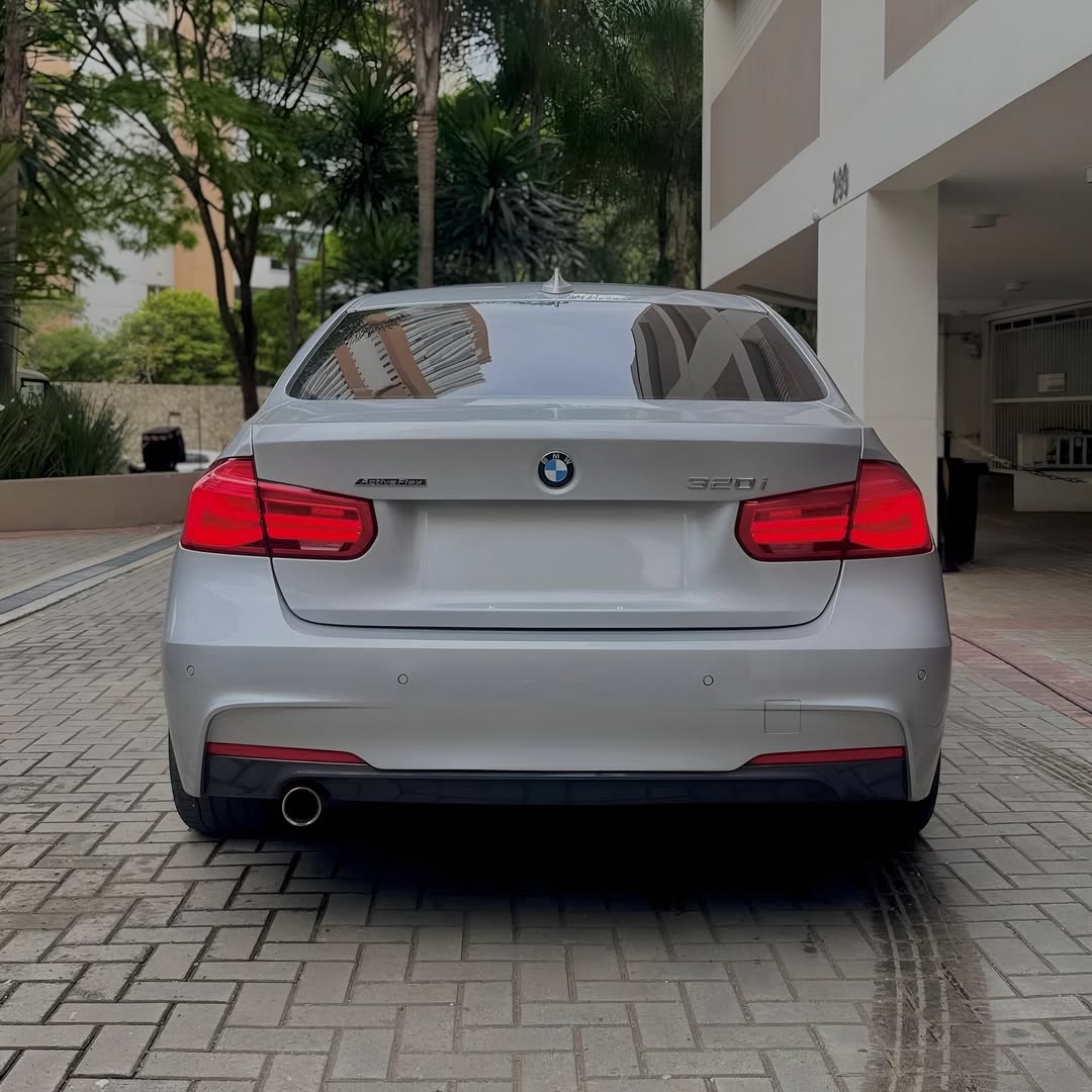 Bmw 320i M Sport 16/16 à venda em São Paulo, Brazil - Foto 4