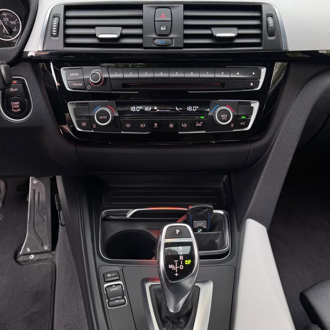 Bmw 320i M Sport 16/16 à venda em São Paulo, Brazil - Foto 9