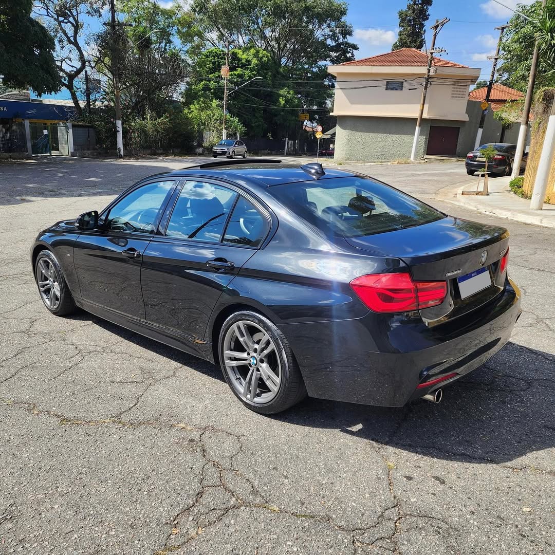 Imagem do Carro 3