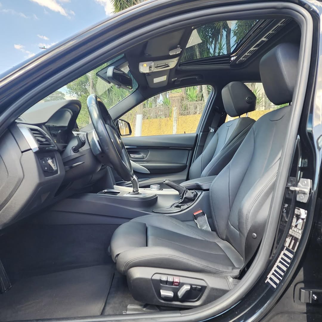 Imagem do Carro 9