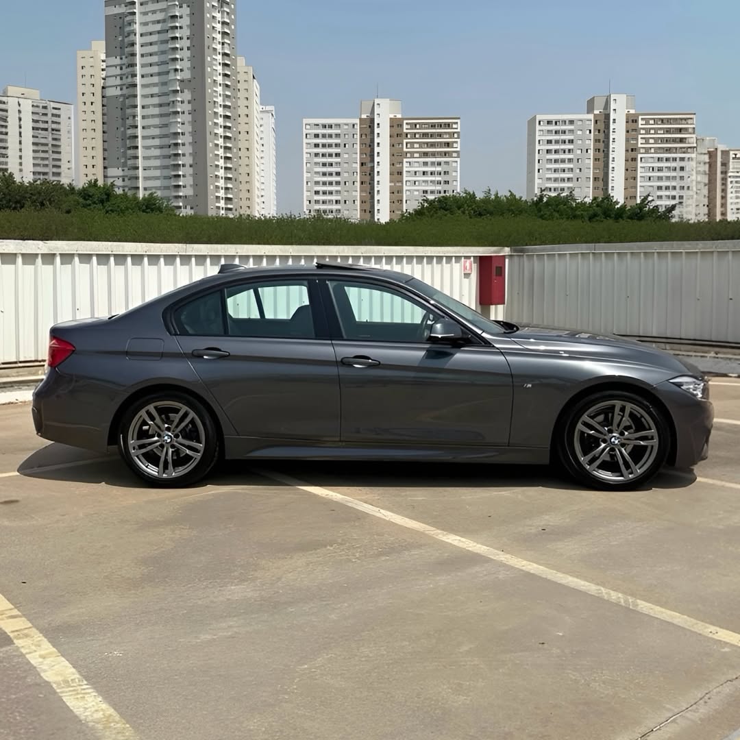 BMW 320i M Sport 17/17 à venda em São Paulo, Brazil - Foto 5