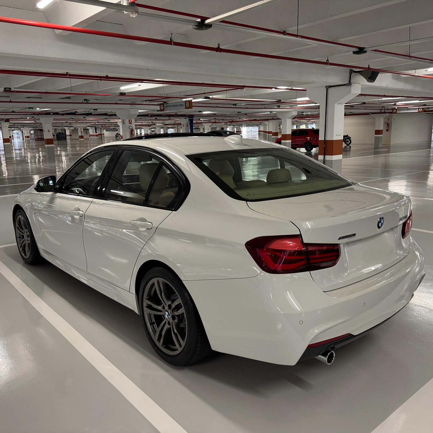 Imagem do Carro 5