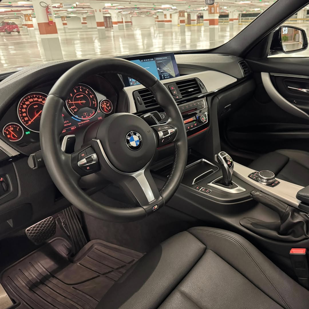 BMW 320i M Sport  18/18 à venda em Brasília, District Federal, Brazil - Foto 8