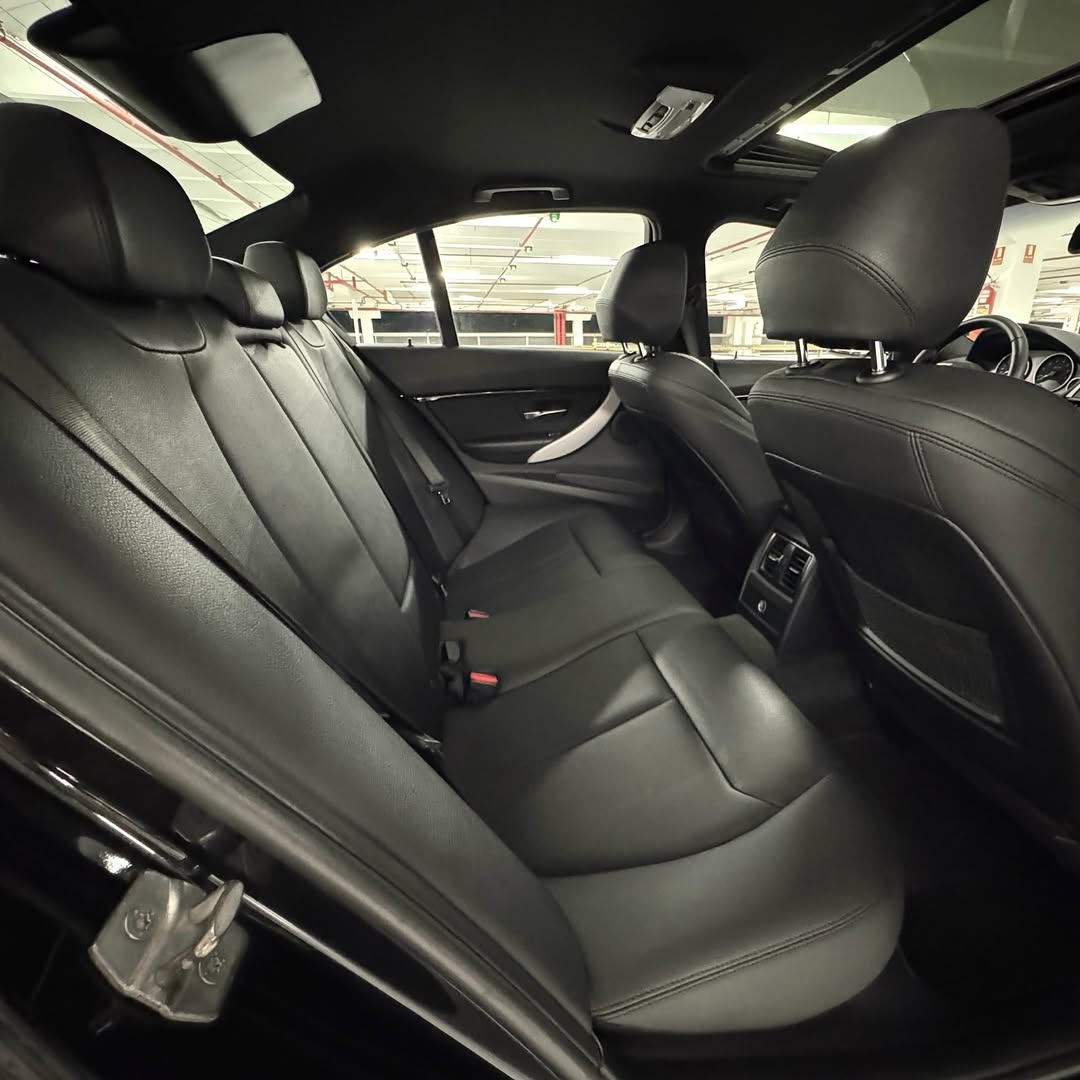 Imagem do Carro 10