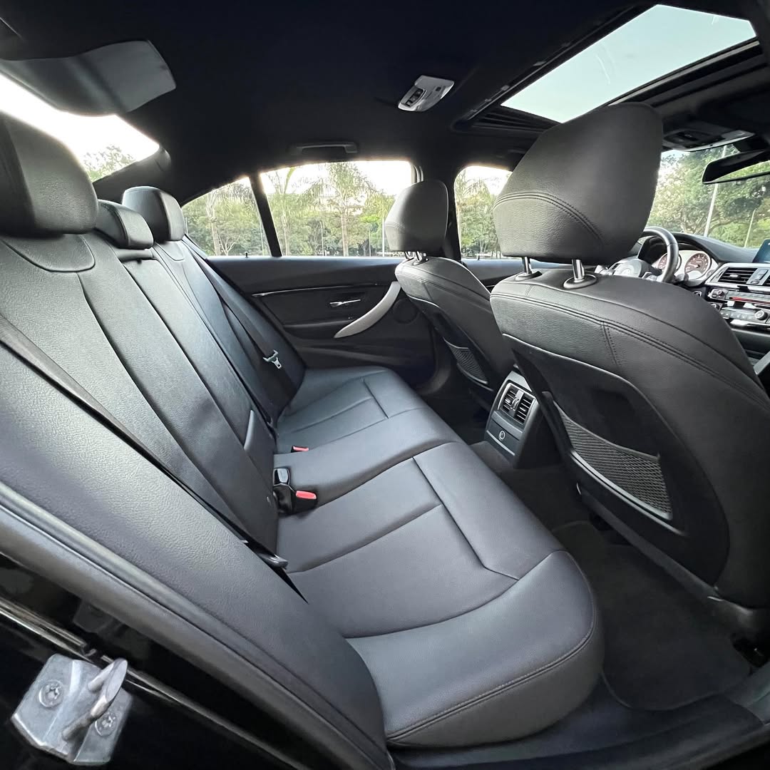 Imagem do Carro 10