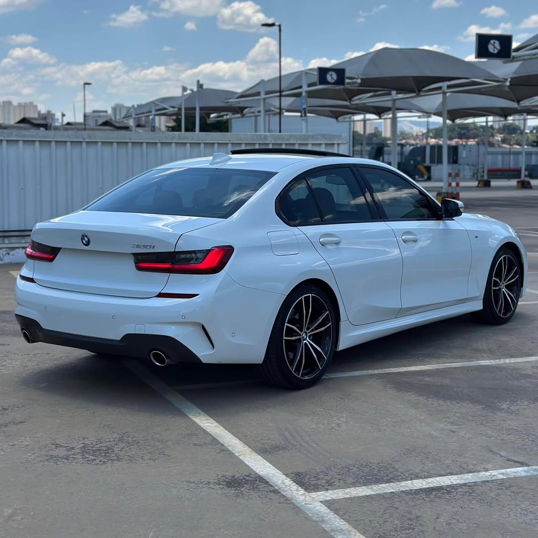 Bmw 320i M Sport 20/20 à venda em São Paulo, Brazil - Foto 3