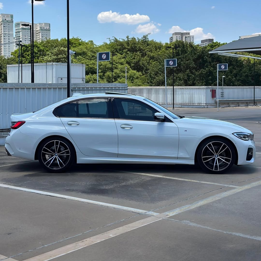 Bmw 320i M Sport 20/20 à venda em São Paulo, Brazil - Foto 5