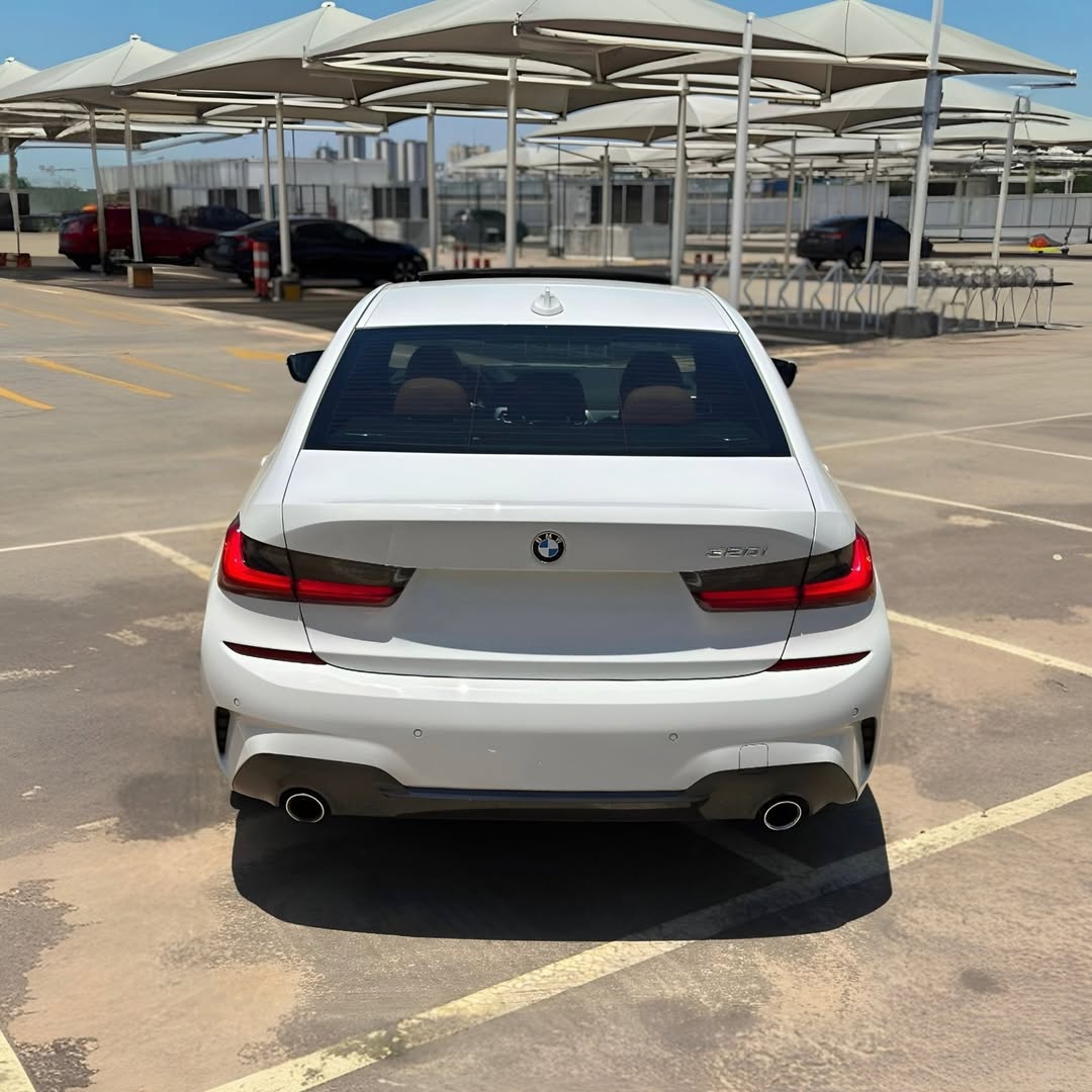 Bmw 320i M Sport 20/20 à venda em São Paulo, Brazil - Foto 7