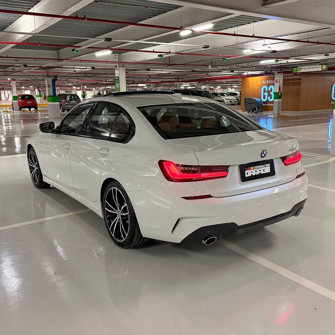 Bmw 320i M Sport 20/20 76.000km à venda em Brasília, District Federal, Brazil - Foto 3