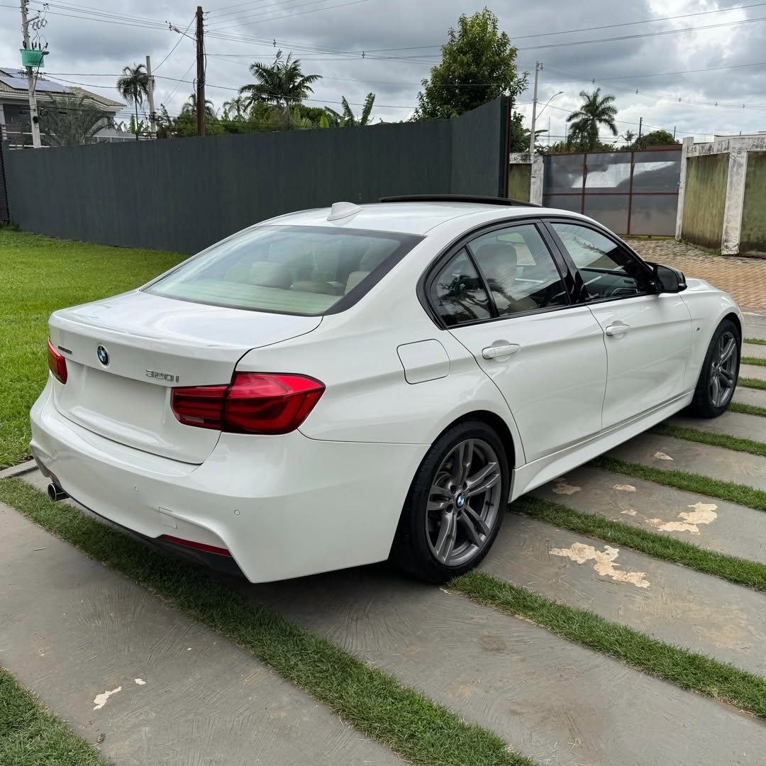 Bmw 320i M Sport 2017 à venda em Brasília, District Federal, Brazil - Foto 4