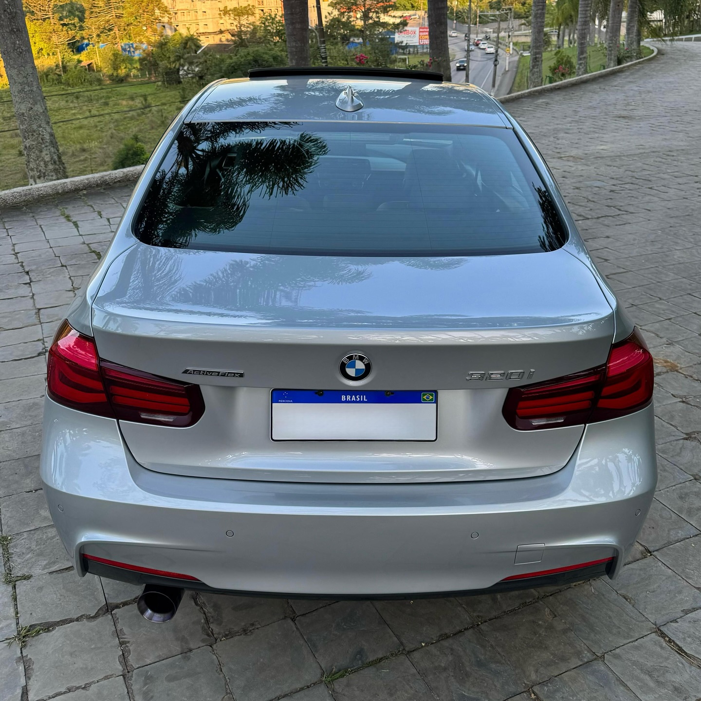Imagem do Carro 4