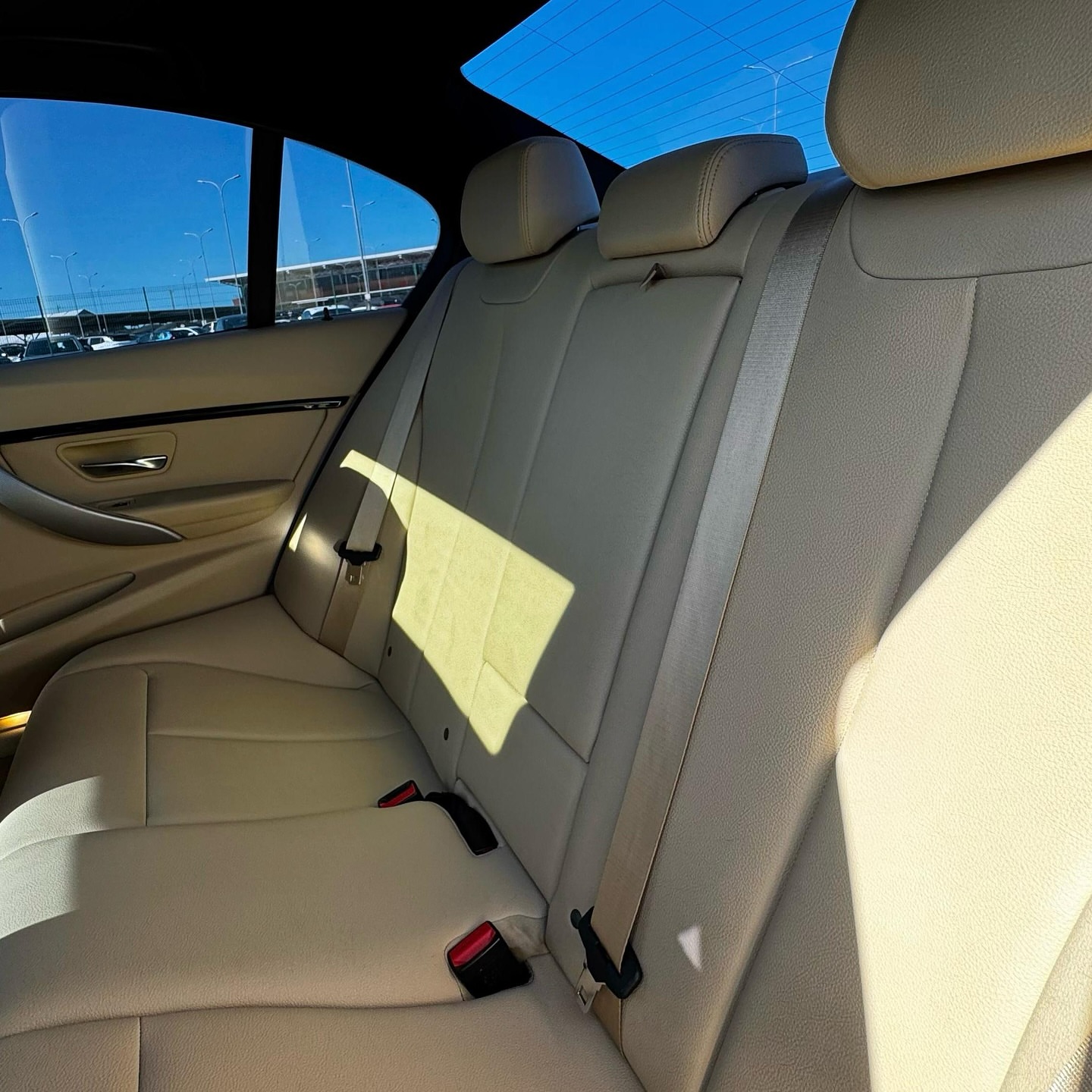 Imagem do Carro 10