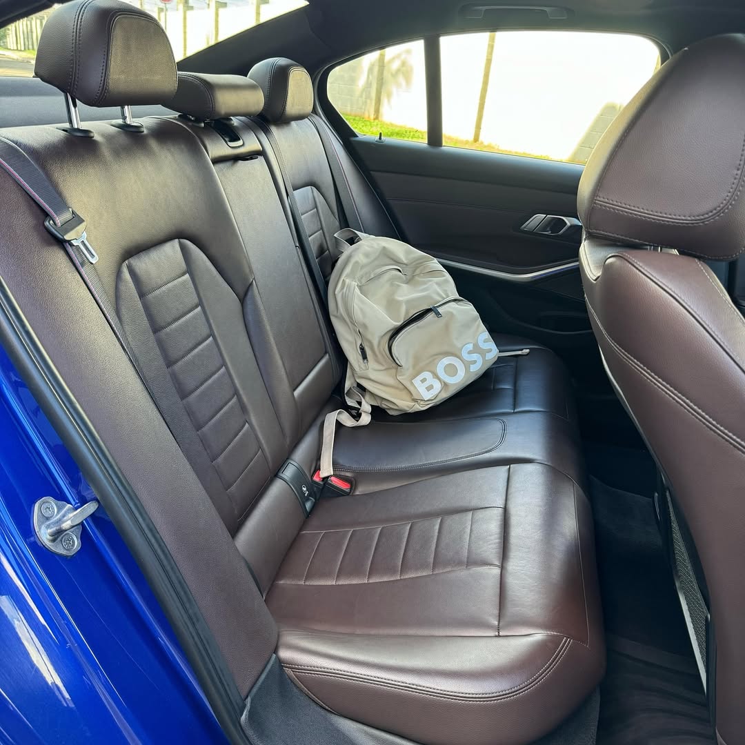 Imagem do Carro 9
