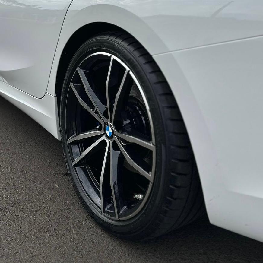 Imagem do Carro 10