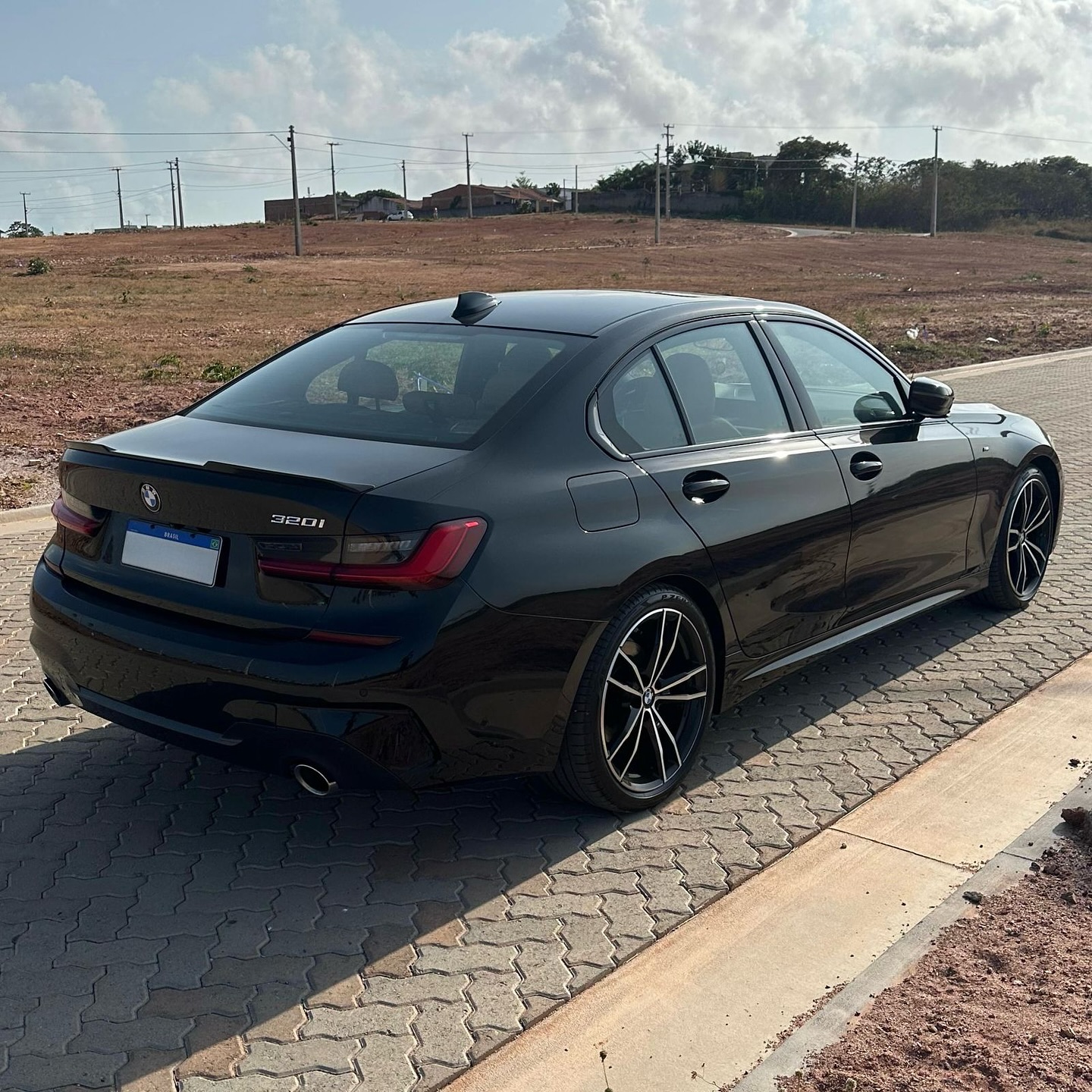 Imagem do Carro 5