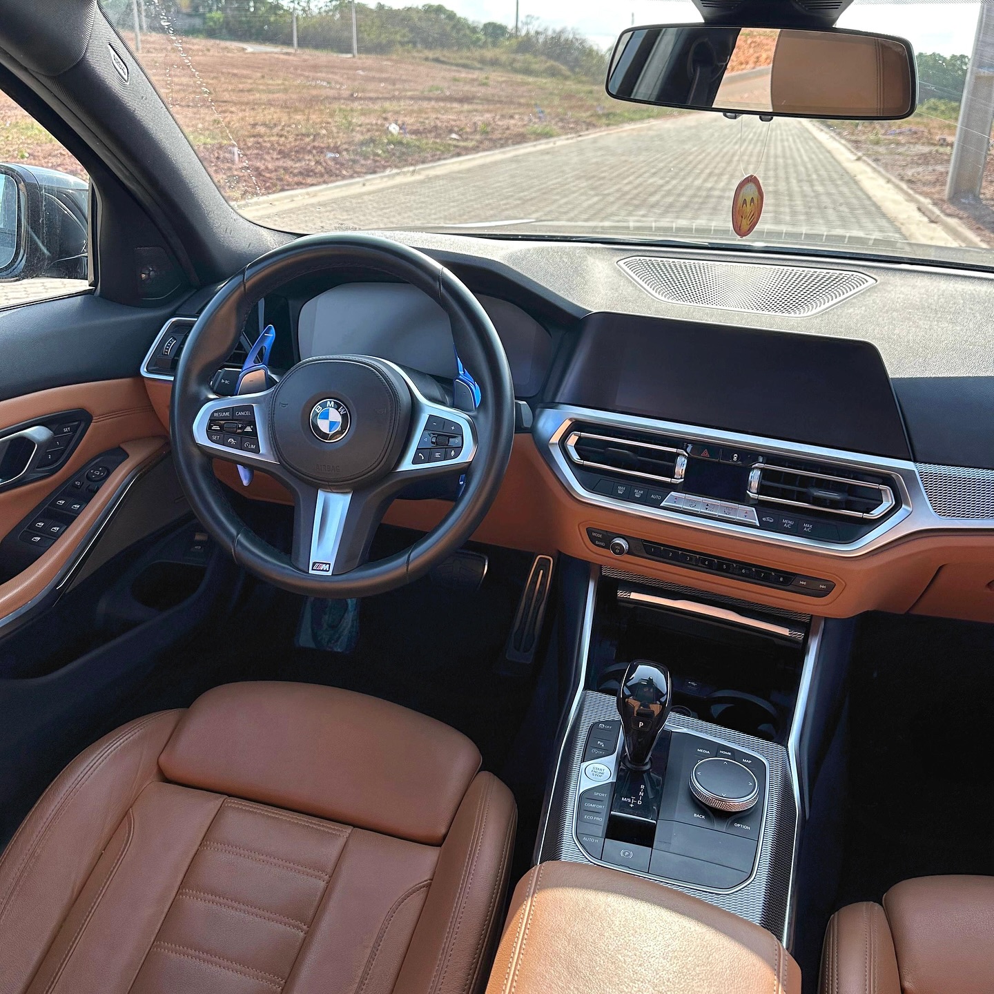 Imagem do Carro 8