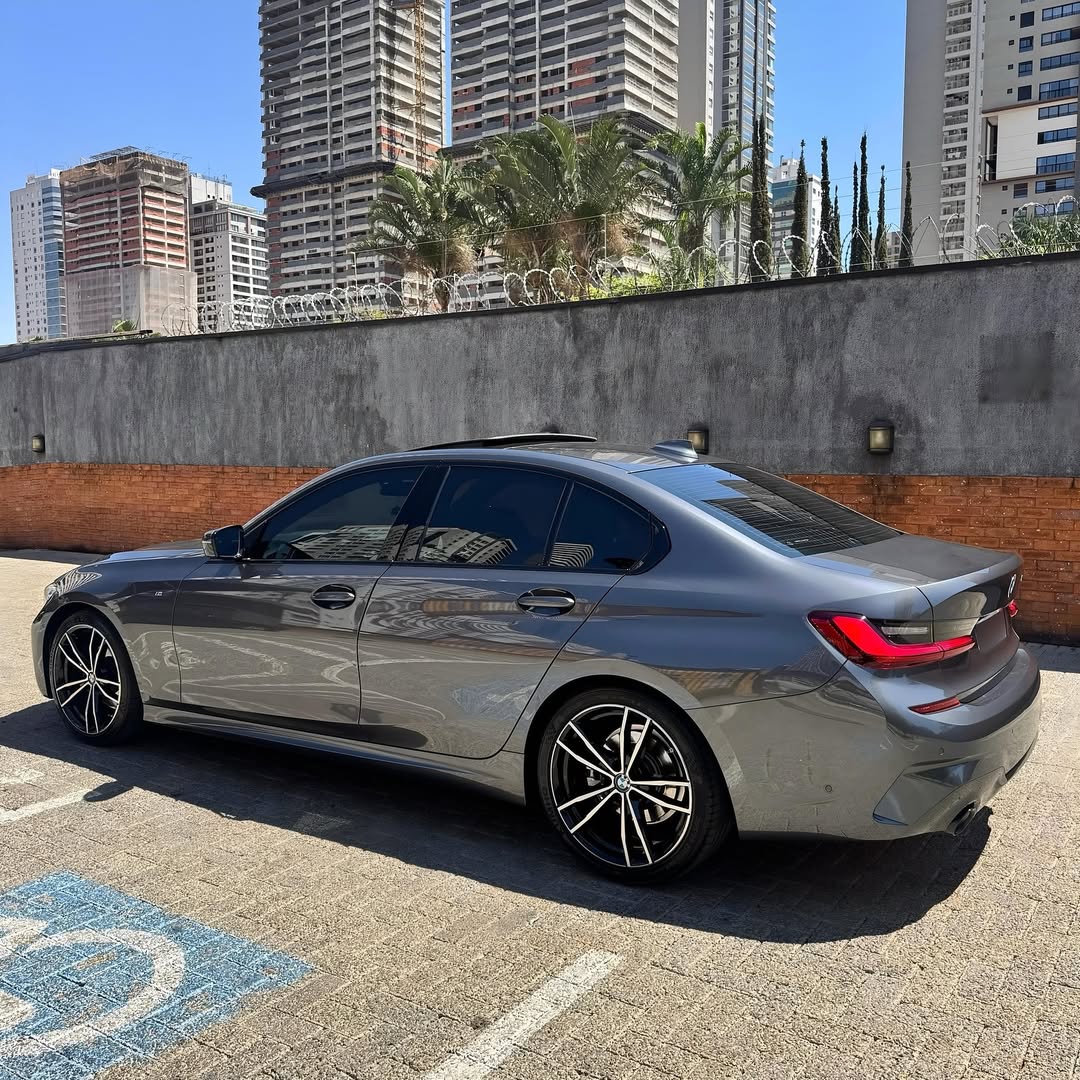 Imagem do Carro 6