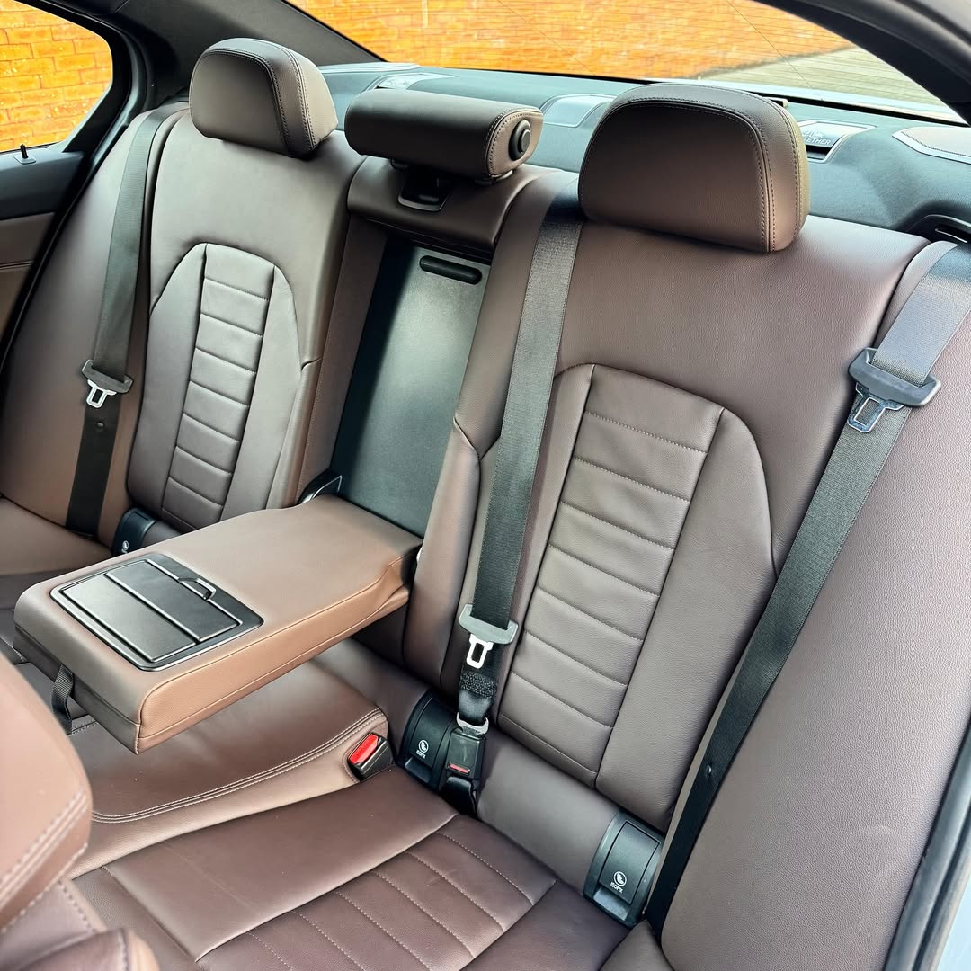 Imagem do Carro 8