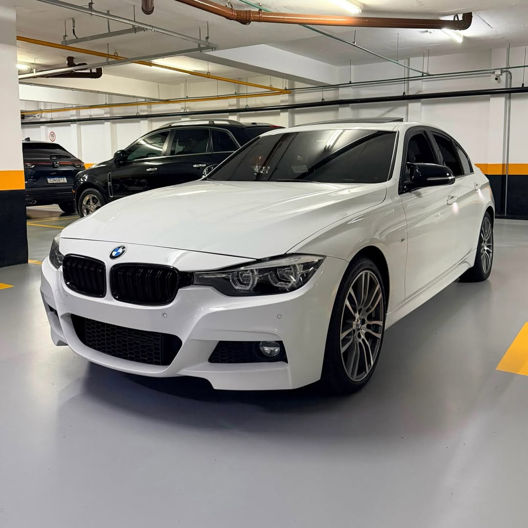 Bmw 320i M Sport Plus 18/18 80.500km à venda em São Paulo, Brazil - Foto 2